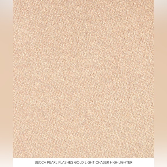 Becca Cosmetics Light Chaser Highlighter in Pearl Flashes Gold - BNIB - Picture 4 of 16